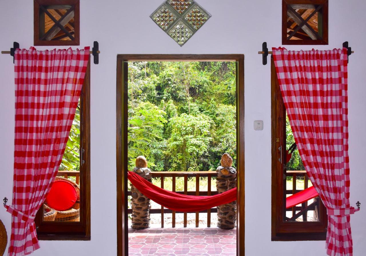 The Hangout@ Ecotravel Bukit Lawang Dış mekan fotoğraf